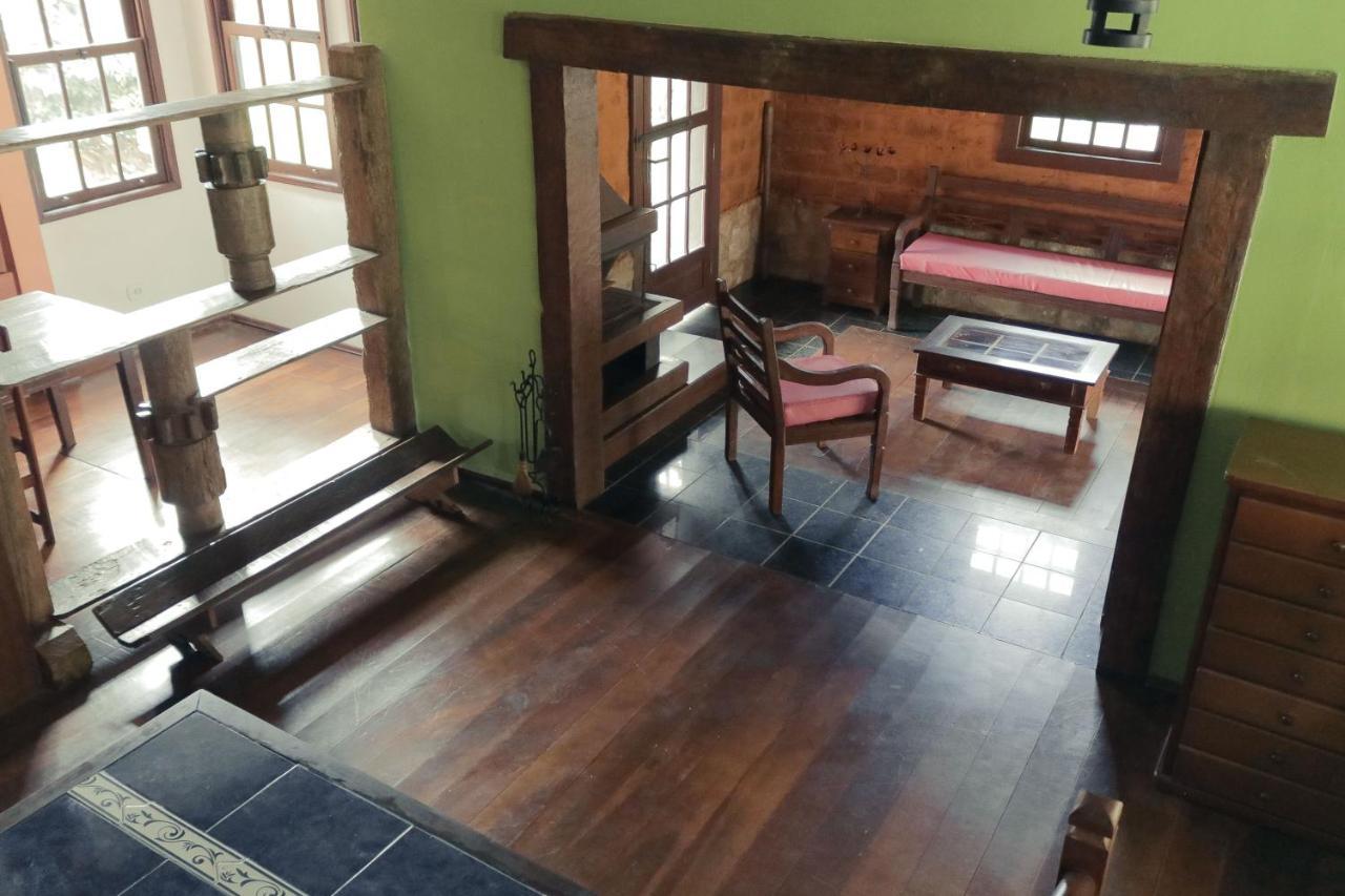 Em tiradentes, Minas Gerais, CASA TÍPICA E ESPAÇOSA EM TERRENO ARBORIZADO Exterior foto