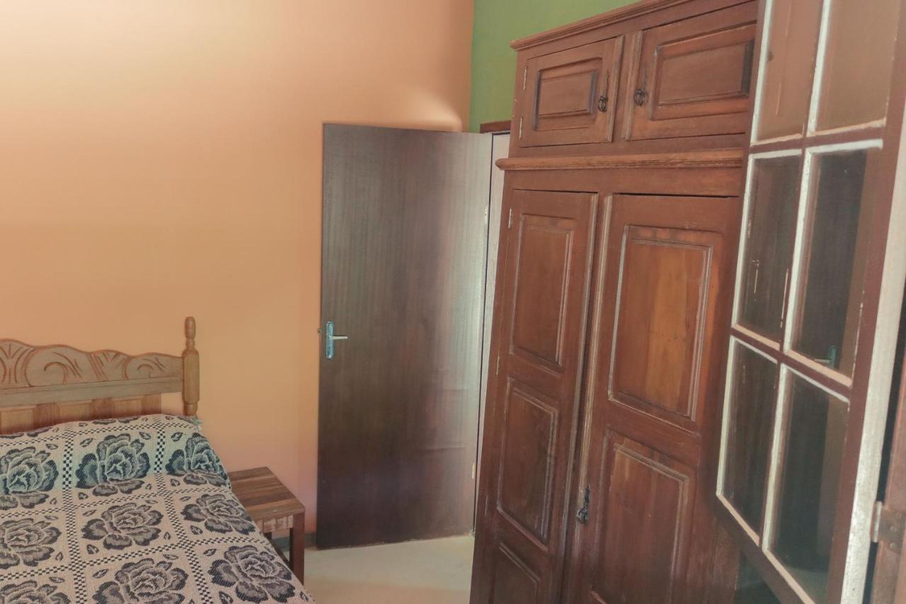 Em tiradentes, Minas Gerais, CASA TÍPICA E ESPAÇOSA EM TERRENO ARBORIZADO Exterior foto